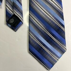 VANHEUSEN SILK Blue Striped Men's Tie